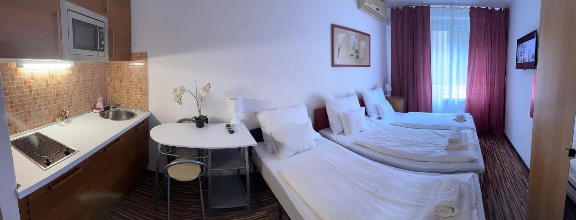 Hermina Apartmanok Westend Boedapest Buitenkant foto